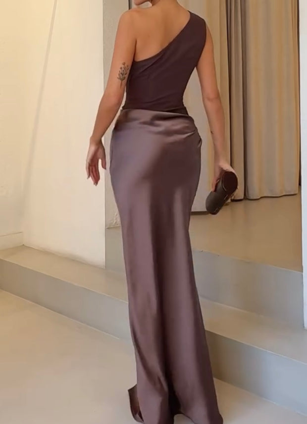 Elegant Slant Shoulder Girdle Stitching Hip Dress