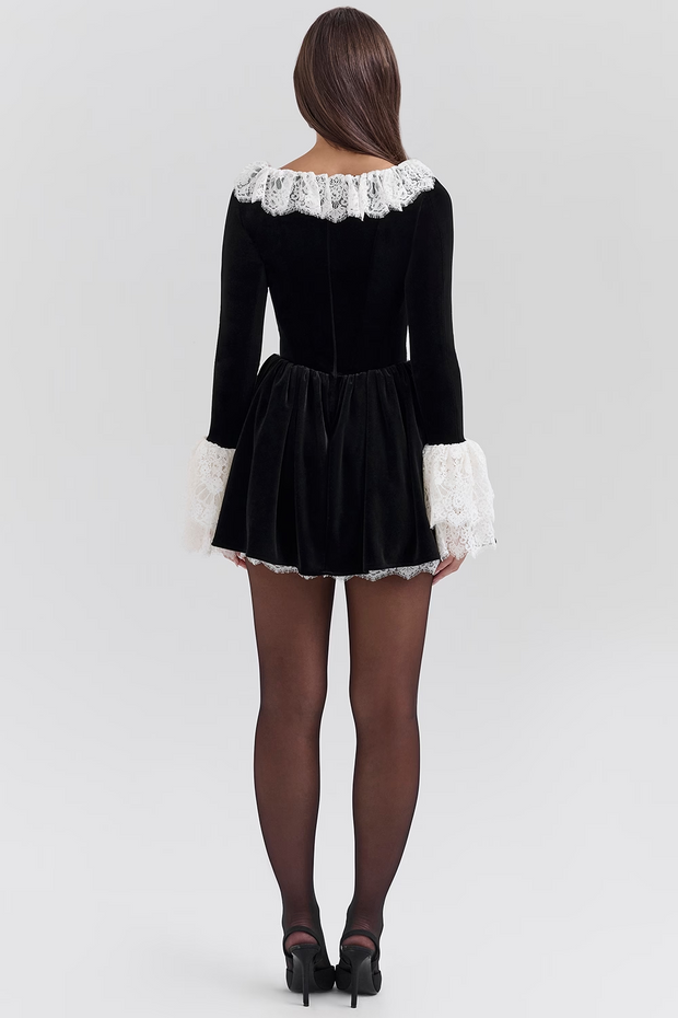 Sexy Long Sleeve Slim Lace U-Neck Princess Dress