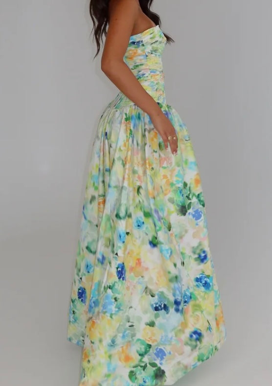 Waist-Tight Slimming and Fashionable Sexy Slit Sleeveless Dress