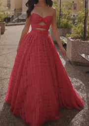Sexy Plaid Chest Wrap Hollow Dress