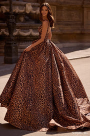 Wild U-Collar Waist-Tight Leopard Print High Slit Maxi Skirt