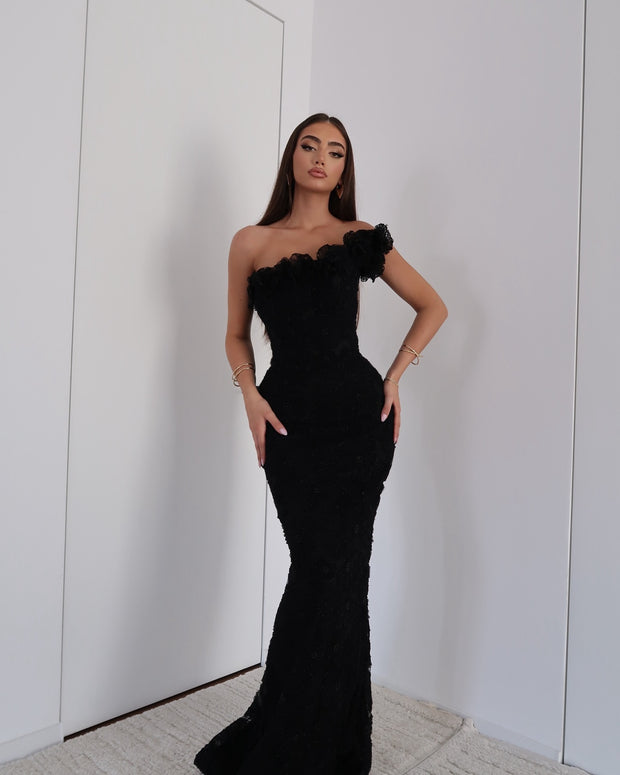 Sexy Solid Color Elegant Shoulder Sleeveless Waist Slimming Dress
