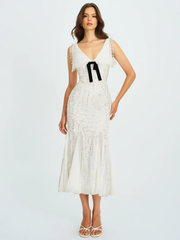 Sexy White Lapel Lace Fishtail Dress