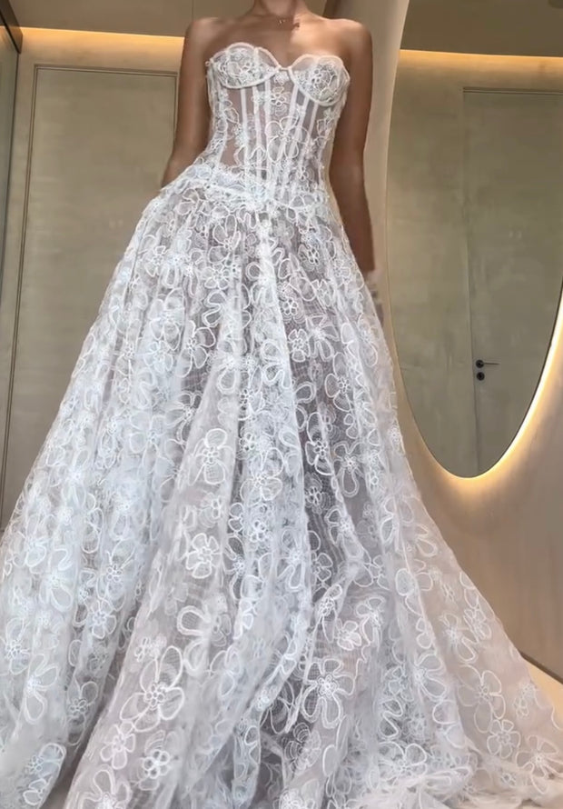 Sexy Embroidery Lace Tight Strapless Dress